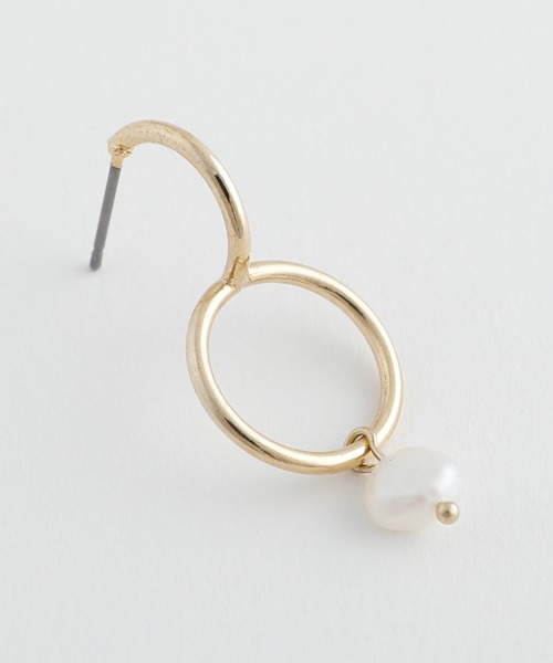 JewCas（ジュアキャス）の「ノットアレ【金属アレルギー対応】 淡水パールpearlピアス[NOA0076]（ピアス（両耳用）・レディース・シルバー/ゴールド・FREE）」の6枚目の写真