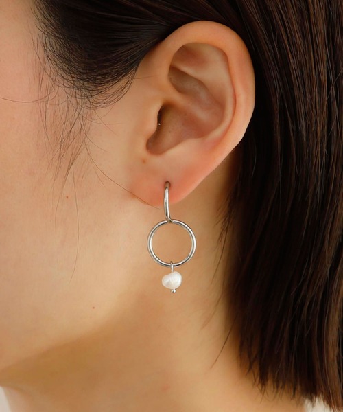 JewCas（ジュアキャス）の「ノットアレ【金属アレルギー対応】 淡水パールpearlピアス[NOA0076]（ピアス（両耳用）・レディース・シルバー/ゴールド・FREE）」の16枚目の写真