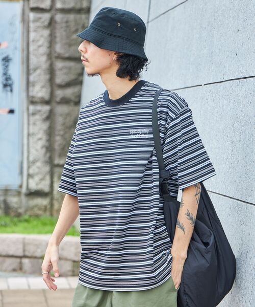 FFEIN(フェイン)の「*新色追加【FFEIN(フェイン)】 ロゴ刺繍マルチボーダー半袖Tシャツ / リンガー 配色 マルチボーダー 刺繍 ブランドロゴ(Tシャツ/カットソー・メンズ・ネイビー/ブラック/グレー/ブラウン/ホワイト・LARGE/SMALL/MEDIUM/X-SMALL)」の20枚目の写真