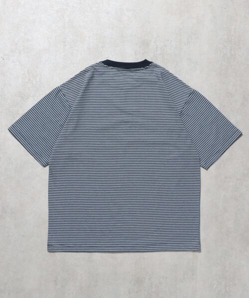FFEIN(フェイン)の「*新色追加【FFEIN(フェイン)】 ロゴ刺繍マルチボーダー半袖Tシャツ / リンガー 配色 マルチボーダー 刺繍 ブランドロゴ(Tシャツ/カットソー・メンズ・ネイビー/ブラック/グレー/ブラウン/ホワイト・LARGE/SMALL/MEDIUM/X-SMALL)」の6枚目の写真