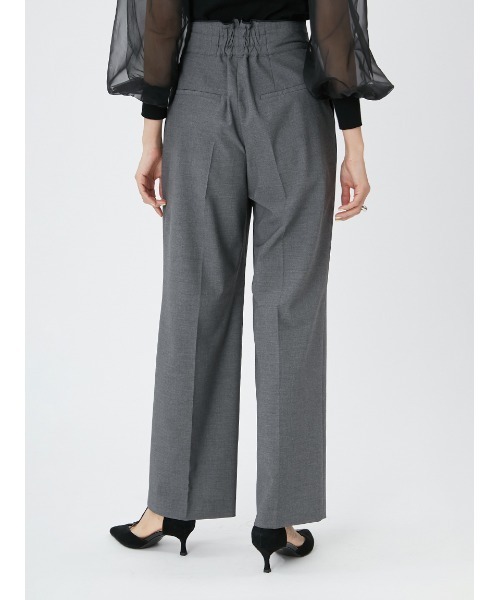 【美品✨現行】FRAY I.D ピンタックストレートパンツ 24SS FRAY I.D（フレイアイディー）の「ピンタックストレートパンツ