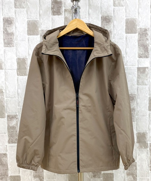 TopIsm(トップイズム)の「オールウェザー 撥水加工 無地 マウンテンパーカー(マウンテンパーカー・メンズ・ブラック/ベージュ/チャコールグレー・M/L/LL)」の3枚目の写真