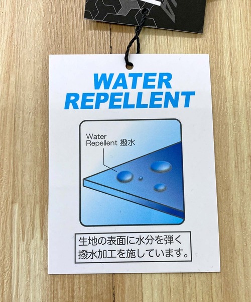 TopIsm(トップイズム)の「オールウェザー 撥水加工 無地 マウンテンパーカー(マウンテンパーカー・メンズ・ブラック/ベージュ/チャコールグレー・M/L/LL)」の9枚目の写真