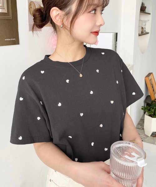 セール】ハート刺繍半袖Tシャツ（Tシャツ/カットソー）｜moment+