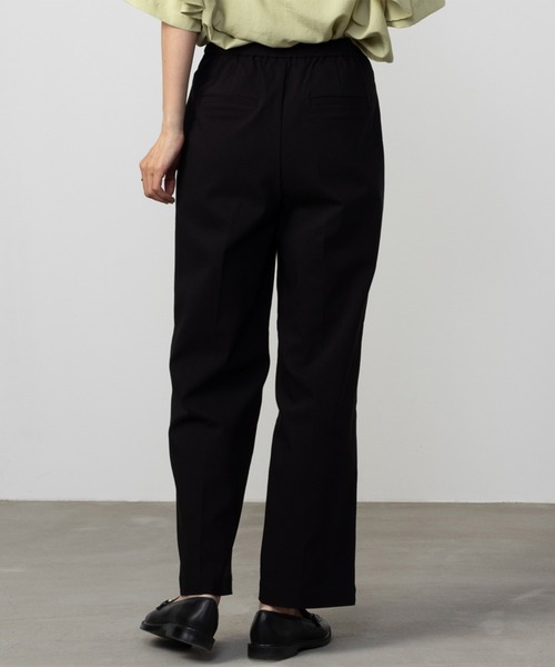 HusHusH（ハッシュアッシュ）の「HusHush ハッシュアッシュ らく美パンストレートパンツ（その他パンツ・レディース・ブラック/イエロー系その他/グレイッシュベージュ・S/M/L）」の9枚目の写真