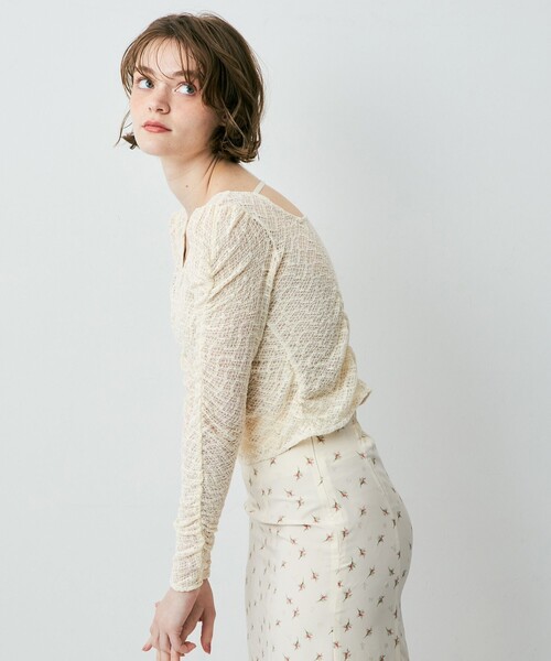 DEICY（デイシー）の「シャーリングレースカットソー（Tシャツ/カットソー・レディース・アイボリー/ブラック・FREE）」の4枚目の写真