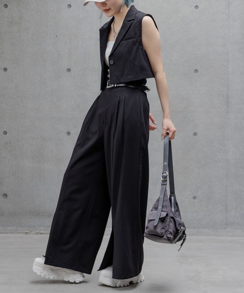 PAGEBOY（ページボーイ）の「タックスラックス（スラックス