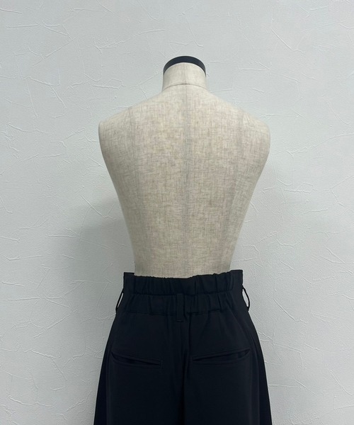 PAGEBOY（ページボーイ）の「タックスラックス（スラックス・レディース・チャコールグレー/グレー/ブラック・MEDIUM/SMALL）」の8枚目の写真