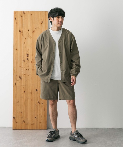 URBAN RESEARCH DOORS(アーバンリサーチドアーズ)の「『撥水』『接触冷感』add fabrics イージーショーツ(その他パンツ・メンズ・チャコールグレー/カーキ・MEDIUM/LARGE)」の4枚目の写真