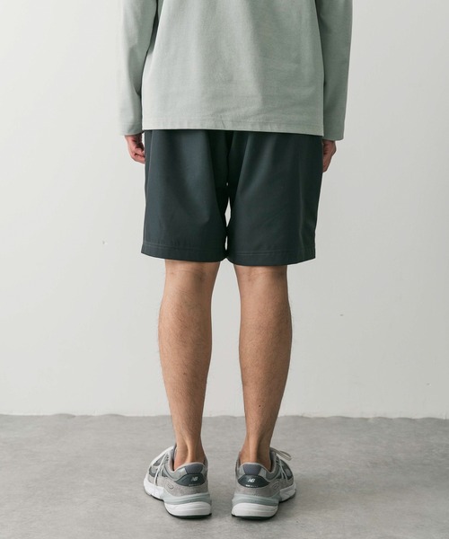 URBAN RESEARCH DOORS(アーバンリサーチドアーズ)の「『撥水』『接触冷感』add fabrics イージーショーツ(その他パンツ・メンズ・チャコールグレー/カーキ・MEDIUM/LARGE)」の19枚目の写真
