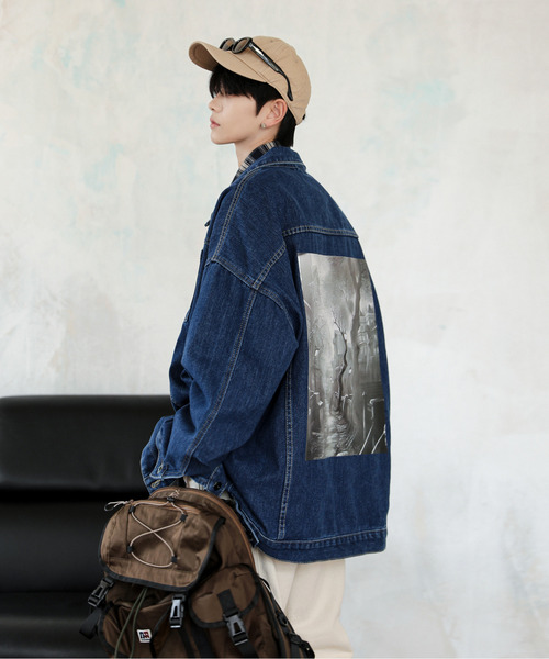 neos（ネオス）の「【neos】ルーズシルエット ビンテージウォッシュ バックフォト プリント デニム ジャケット（デニムジャケット・メンズ・ネイビー/ブラック/サックスブルー・MEDIUM/LARGE/X-LARGE）」の5枚目の写真