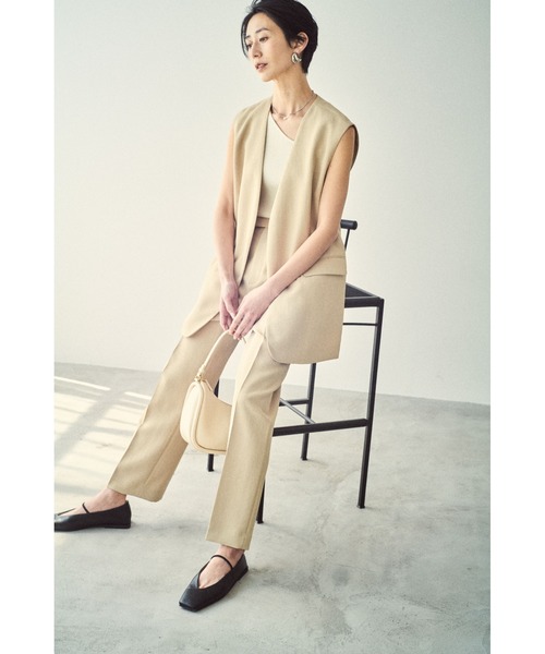 Mila Owen（ミラオーウェン）の「ウエストゴムセンタープレスセミワイドパンツ（その他パンツ・レディース・イエロー/アイボリー/ブラック・1/0）」の3枚目の写真