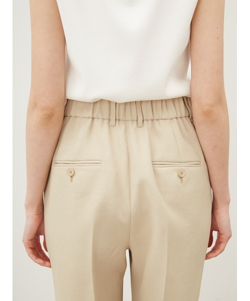 Mila Owen（ミラオーウェン）の「ウエストゴムセンタープレスセミワイドパンツ（その他パンツ・レディース・イエロー/アイボリー/ブラック・1/0）」の11枚目の写真