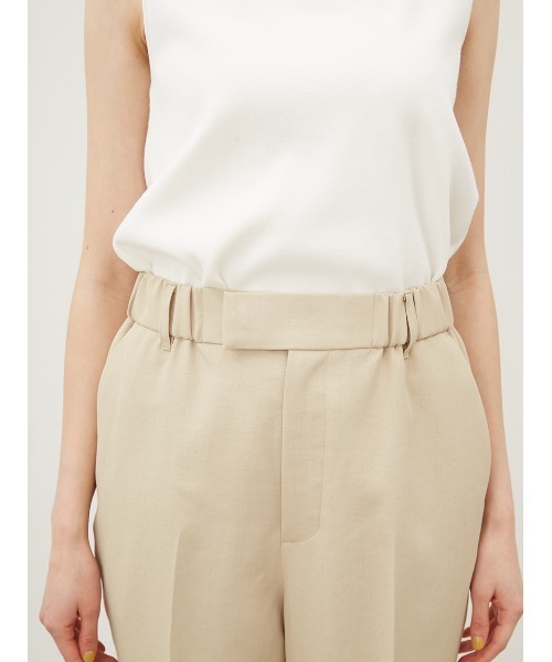 Mila Owen（ミラオーウェン）の「ウエストゴムセンタープレスセミワイドパンツ（その他パンツ・レディース・イエロー/アイボリー/ブラック・1/0）」の7枚目の写真