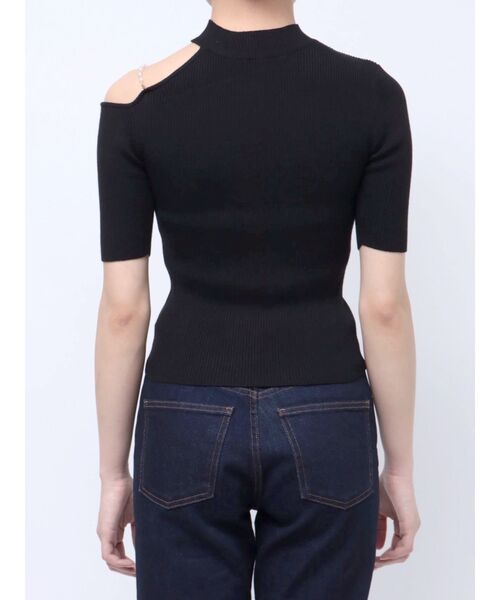 MERCURYDUO（マーキュリーデュオ）の「ショルダーパールチェーンニット（ニット/セーター・レディース・ライム/オフホワイト/ブラック/パープル・FREE）」の13枚目の写真