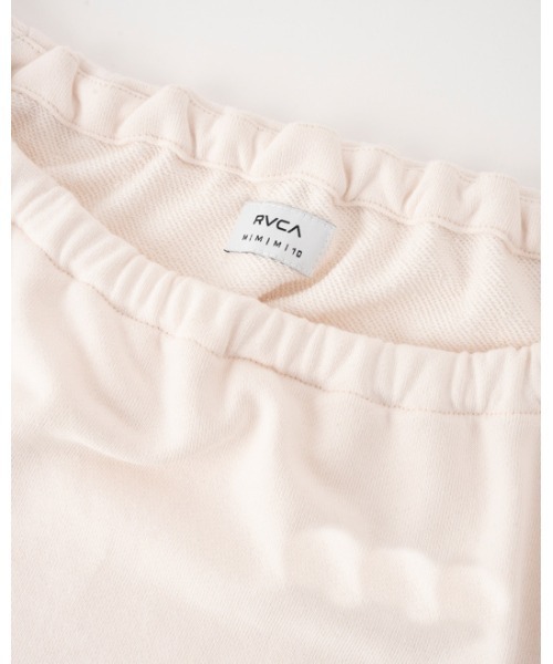 RVCA（ルーカ）の「RVCA レディース OFFSHORDER RIB DRESS ワンピース 【2024年夏モデル】/ルーカオフショルダーワンピース（ワンピース・レディース・ブラック/オフホワイト・SMALL/MEDIUM）」の6枚目の写真