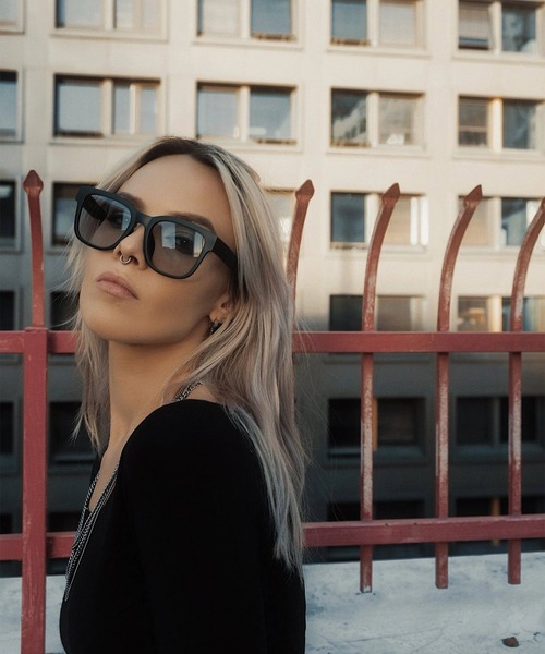 FLEX（フレックス）の「square wide 1 sunglasses / スクエア ワイド
