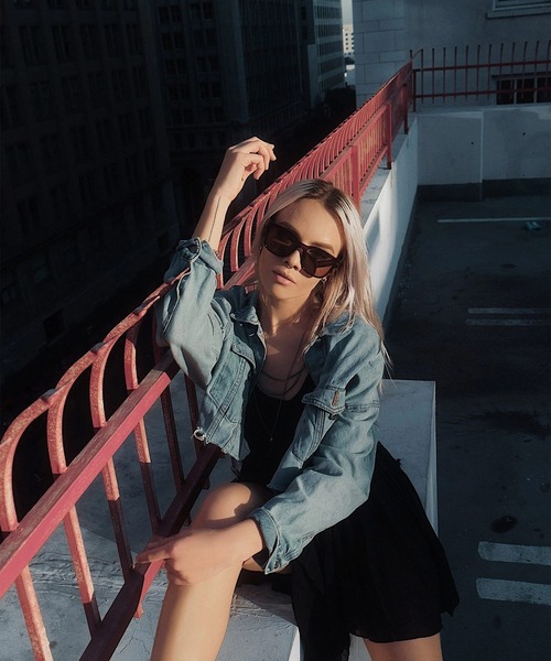FLEX(フレックス)の「square wide 1 sunglasses / スクエア ワイド サングラス(サングラス・レディース・ブラック/グレー/ブラウン/オレンジ/ダークグリーン・FREE)」の18枚目の写真