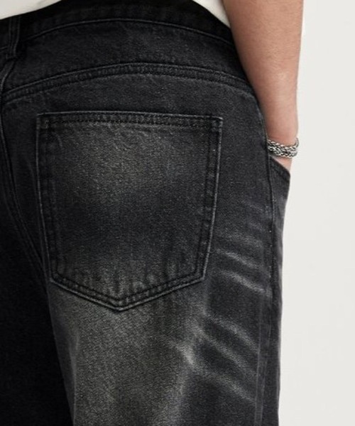 INFLATION(インフレーション)の「INFLATION/WASH WIDEデニム(デニムパンツ・メンズ・ブラック・LARGE/MEDIUM)」の7枚目の写真