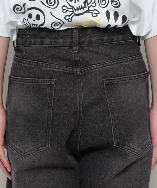 INFLATION(インフレーション)の「INFLATION/WASH WIDEデニム(デニムパンツ・メンズ・ブラック・LARGE/MEDIUM)」の17枚目の写真