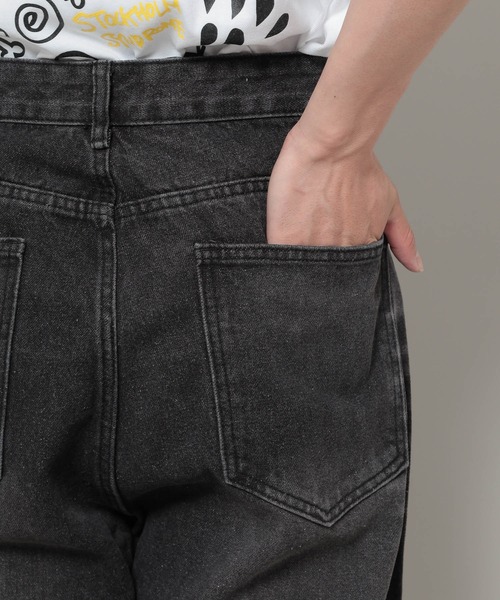 INFLATION(インフレーション)の「INFLATION/WASH WIDEデニム(デニムパンツ・メンズ・ブラック・LARGE/MEDIUM)」の18枚目の写真