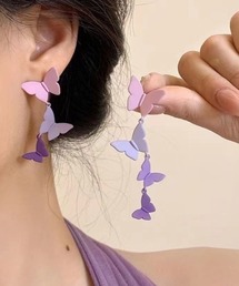バタフライデザインピアス