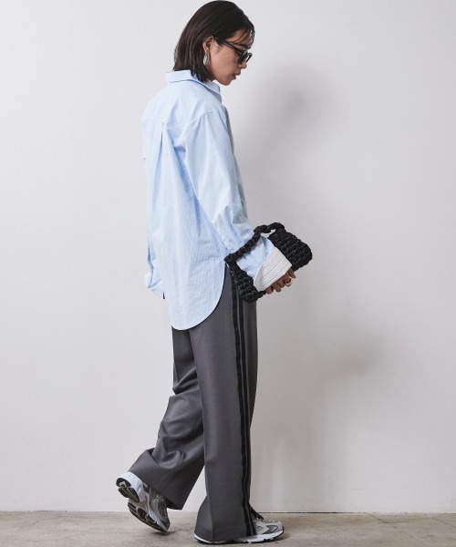 CHIC STYLE(シックスタイル)の「 ワイドカフスシャツ <大きいサイズ有>シックスタイル (シャツ/ブラウス・レディース・オフホワイト/ブルー系・M/L/LL/3L/4L/5L)」の15枚目の写真