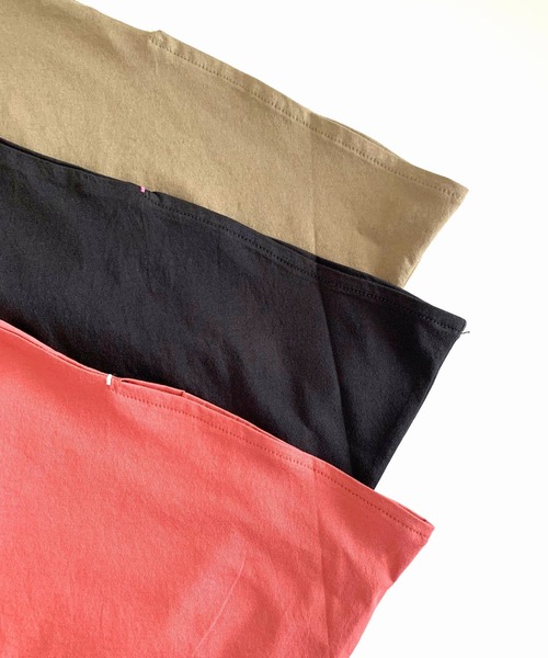 Q（キュー）の「エアリーラウンドT（Tシャツ/カットソー・レディース・バーガンディー/ブラック/オリーブ・MEDIUM）」の6枚目の写真