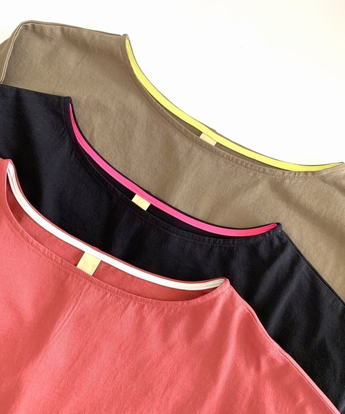 Q（キュー）の「エアリーラウンドT（Tシャツ/カットソー・レディース・バーガンディー/ブラック/オリーブ・MEDIUM）」の7枚目の写真