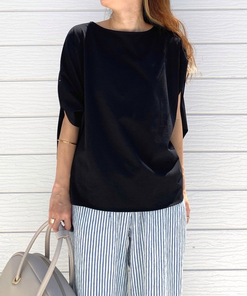 Q（キュー）の「エアリーラウンドT（Tシャツ/カットソー・レディース・バーガンディー/ブラック/オリーブ・MEDIUM）」の5枚目の写真