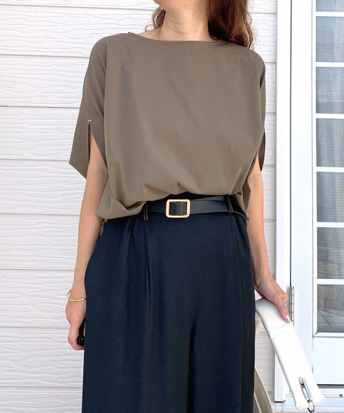 Q（キュー）の「エアリーラウンドT（Tシャツ/カットソー・レディース・バーガンディー/ブラック/オリーブ・MEDIUM）」の21枚目の写真