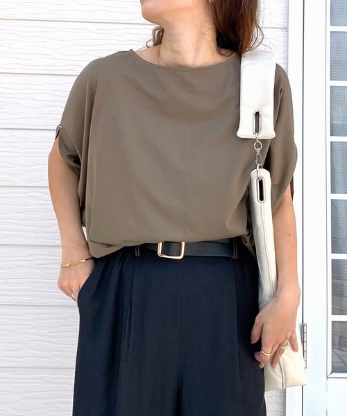 Q（キュー）の「エアリーラウンドT（Tシャツ/カットソー・レディース・バーガンディー/ブラック/オリーブ・MEDIUM）」の20枚目の写真