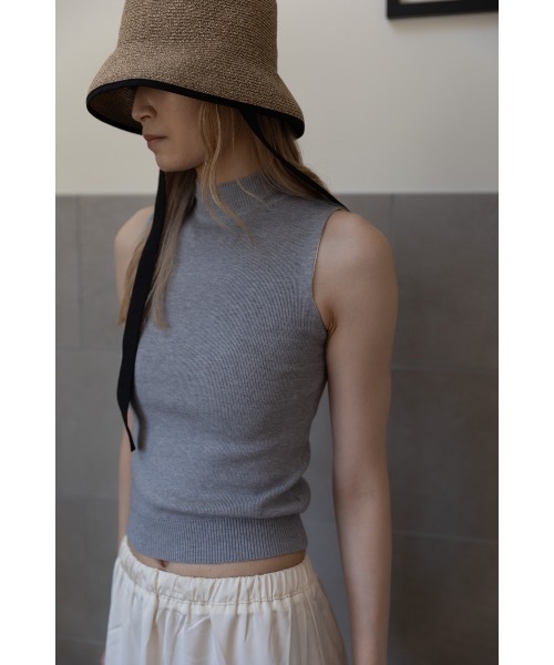 SALTMINT(ソルトミント)の「〔新色追加 / 選べる4color〕ノースリーブボトルネックリブニット(ニット/セーター・レディース・グレー/グリーン/ホワイト/ブラック・FREE)」の4枚目の写真