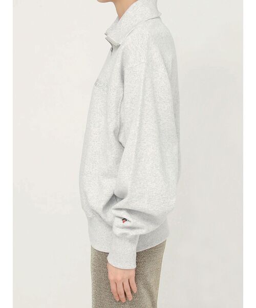 Russell Athletic（ラッセルアスレティック）の「【RUSSELLコラボ】フロントZIPプルオーバー（スウェット・レディース・ライトグレー・FREE）」の7枚目の写真