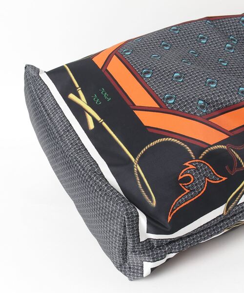 TOGA TOO（トーガトゥ）の「TOGA TOO Print tote bag（トート