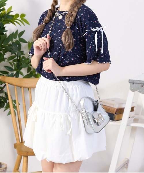 kutir（クティール）の「小花柄ワッフルリボンTシャツ/サーマルTシャツ（Tシャツ/カットソー・レディース・ホワイト/ブラック/アイボリー/ネイビー/オフホワイト・FREE）」の5枚目の写真