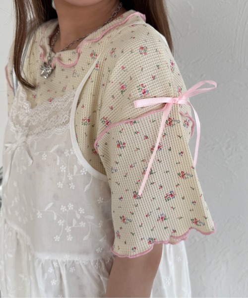 kutir（クティール）の「小花柄ワッフルリボンTシャツ/サーマルTシャツ（Tシャツ/カットソー・レディース・ホワイト/ブラック/アイボリー/ネイビー/オフホワイト・FREE）」の3枚目の写真