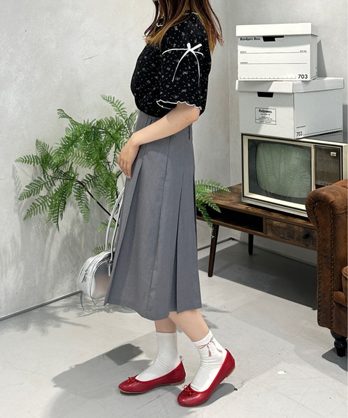 kutir（クティール）の「小花柄ワッフルリボンTシャツ/サーマルTシャツ（Tシャツ/カットソー・レディース・ホワイト/ブラック/アイボリー/ネイビー/オフホワイト・FREE）」の21枚目の写真