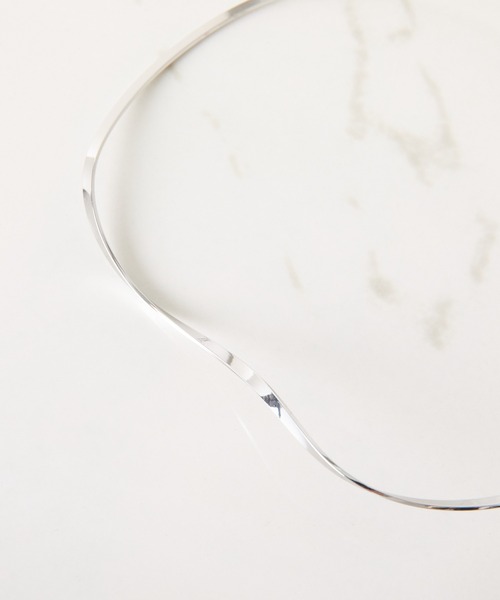 PAPILLONNER（パピヨネ）の「ニュアンスチョーカー（ネックレス・レディース・ゴールド/シルバー・FREE）」の10枚目の写真