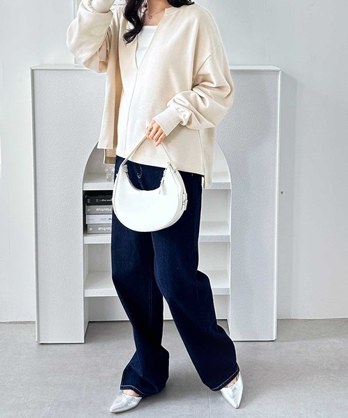 GeeRA(ジーラ)の「深Vネック裏毛スウェットプルオーバー(スウェット・レディース・杢グレー/ブラック/アイボリー・SMALL/MEDIUM/LARGE/X-LARGE)」の11枚目の写真