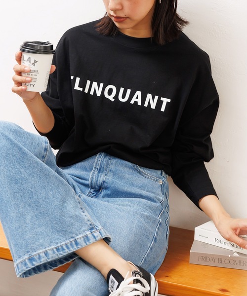 mili an deni(ミリアンデニ)の「フォントプリント長袖Tシャツ(Tシャツ/カットソー・レディース・ネイビー/ブラック/チャコールグレー/オフホワイト・L/M)」の1枚目の写真