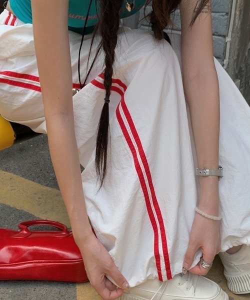 Vipoa(ヴィポア)の「NYLON LINE PANTS(その他パンツ・レディース・ネイビー/ホワイト・FREE)」の14枚目の写真