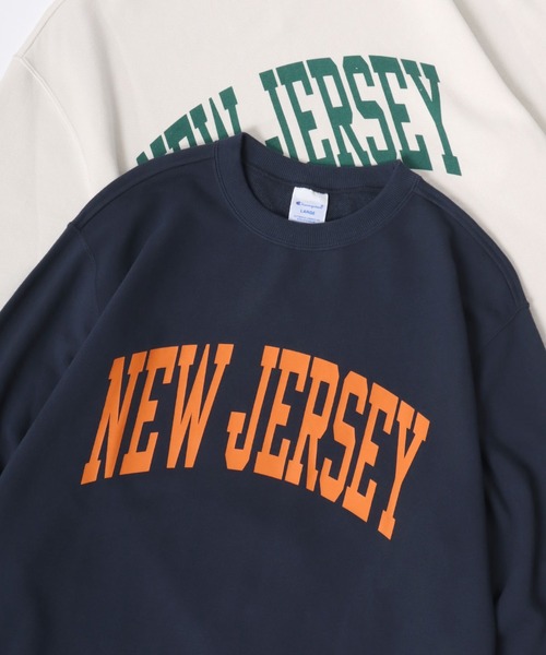 Champion(チャンピオン)の「Champion/チャンピオン コットンUSA 裏毛 カレッジロゴ スウェット トレーナー/レディース メンズ(スウェット・メンズ・スミクロ/オートミール/ネイビー/ブルー/オフホワイト/ブルー系その他/グリーン系その他/ホワイト系その他/ベージュ系その他/ブラック系その他・M/XL/L)」の10枚目の写真