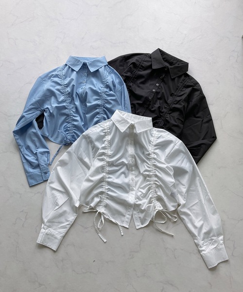AS KNOW AS plus（アズノゥアズプラス）の「◇シャーリングダブルリボンシャツ（シャツ/ブラウス・レディース・オフホワイト/チャコールグレー/ブルー・FREE）」の17枚目の写真