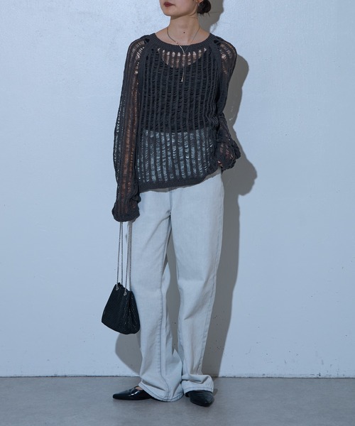 COLONY 2139（コロニートゥーワンスリーナイン）の「ローゲージメッシュニットプルオーバー（ニット/セーター・レディース・ブラック/ダークブラウン/チャコールグレー/ライトグレー・FREE）」の12枚目の写真