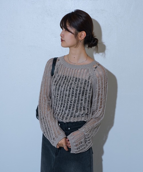 COLONY 2139（コロニートゥーワンスリーナイン）の「ローゲージメッシュニットプルオーバー（ニット/セーター・レディース・ブラック/ダークブラウン/チャコールグレー/ライトグレー・FREE）」の14枚目の写真