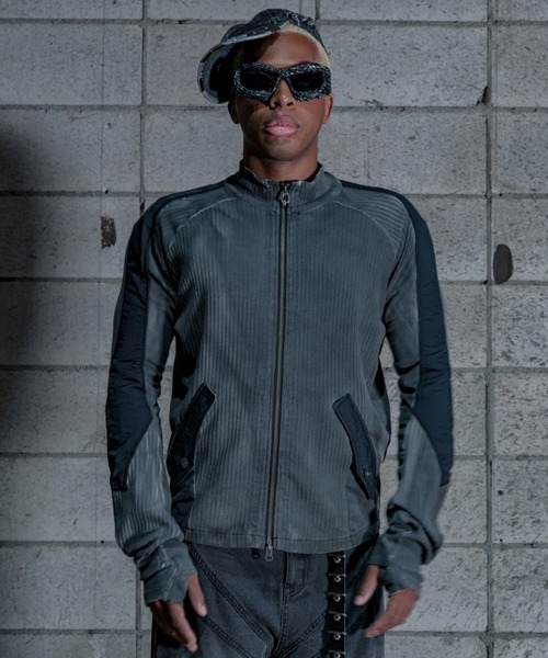 DIG YOUR OWN GRAVE（ディグユアオウングレイブ）の「ストリート