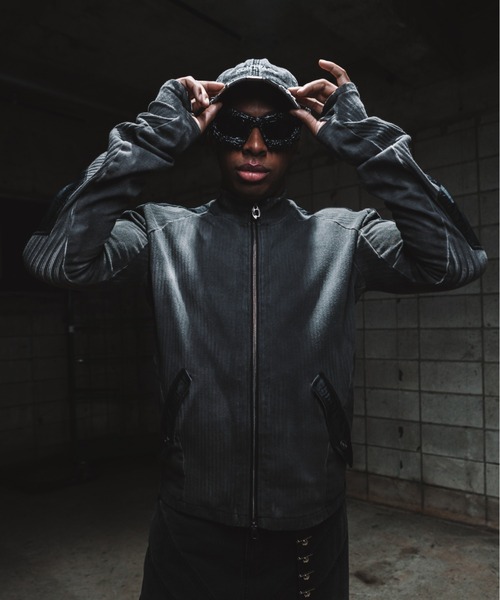 DIG YOUR OWN GRAVE（ディグユアオウングレイブ）の「ストリート