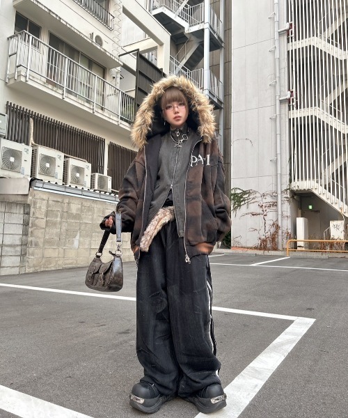 DIG YOUR OWN GRAVE（ディグユアオウングレイブ）の「ストリート