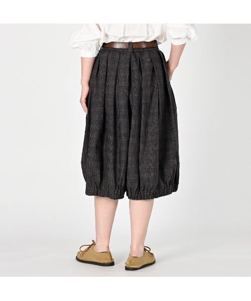 45R（フォーティファイブアール）の「撚杢コットンツイードのブルマパンツ（その他パンツ・レディース・ブラウン・MEDIUM/LARGE）」の6枚目の写真